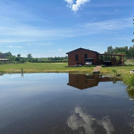 Kundzini Hotel Bīriņi Buitenkant foto