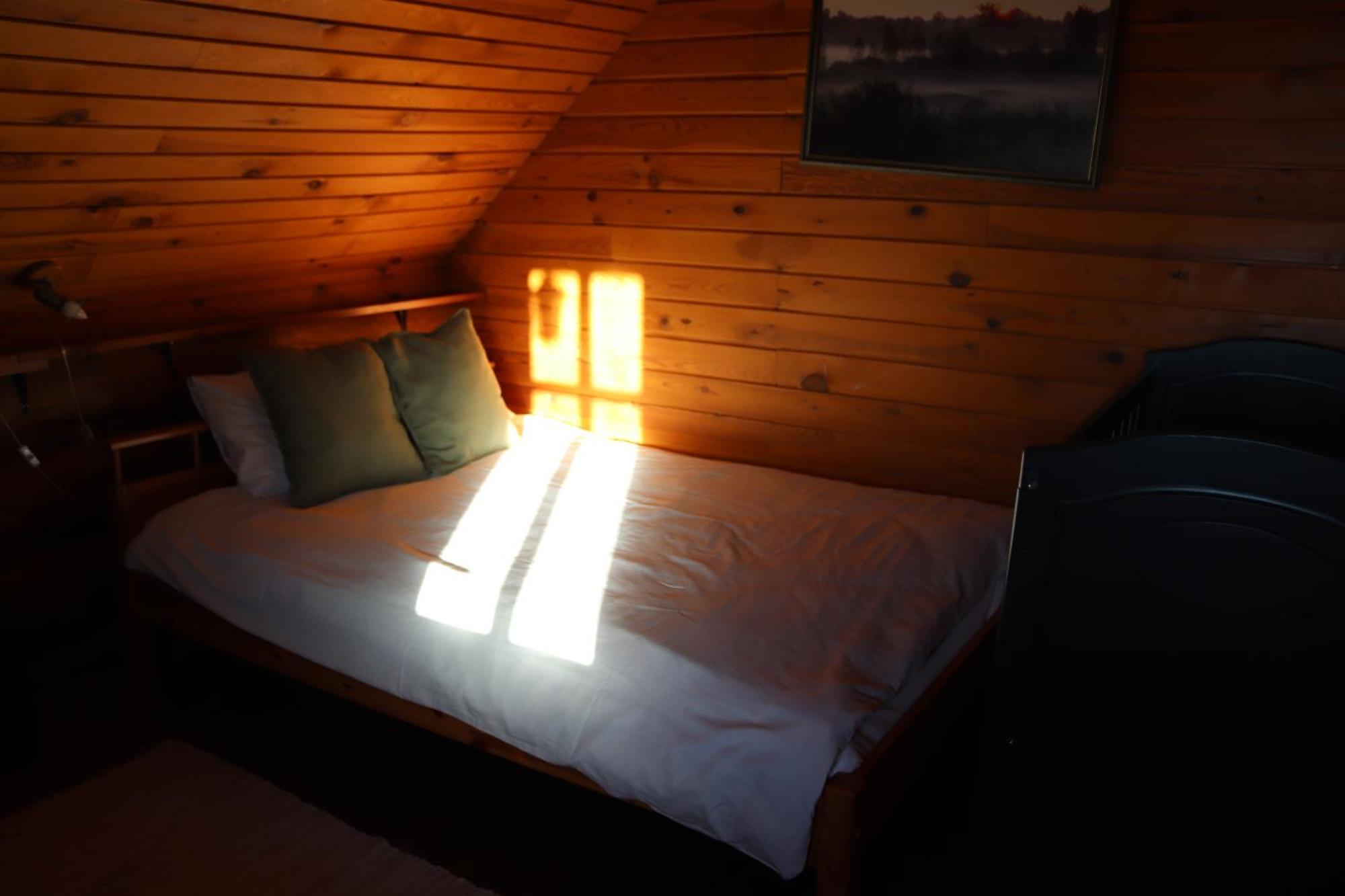 Kundzini Hotel Bīriņi Buitenkant foto